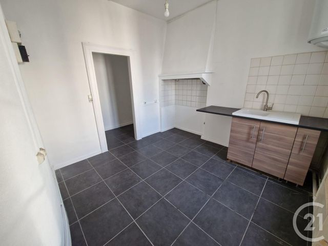 Appartement F2 à louer - 2 pièces - 46.0 m2 - MONTPELLIER - 34 - LANGUEDOC-ROUSSILLON - Century 21 Granié Immobilier